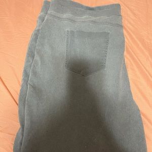 Gray Jeggings